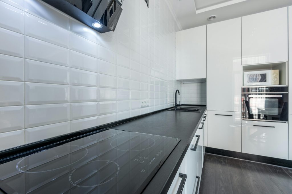white and black sleek modern kitchen